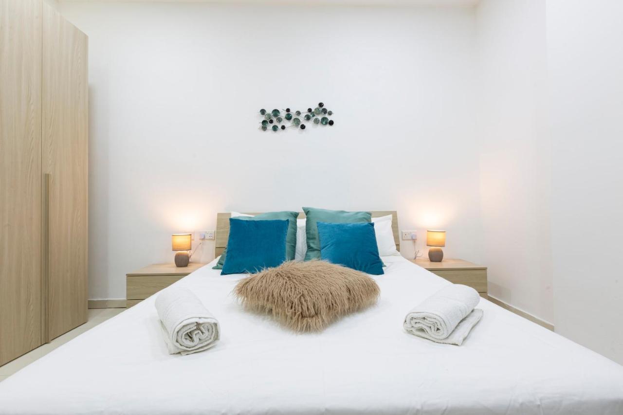 Brand New Apartment In Sliema 2 Min By The Sea-Hosted By Sweetstay Kültér fotó