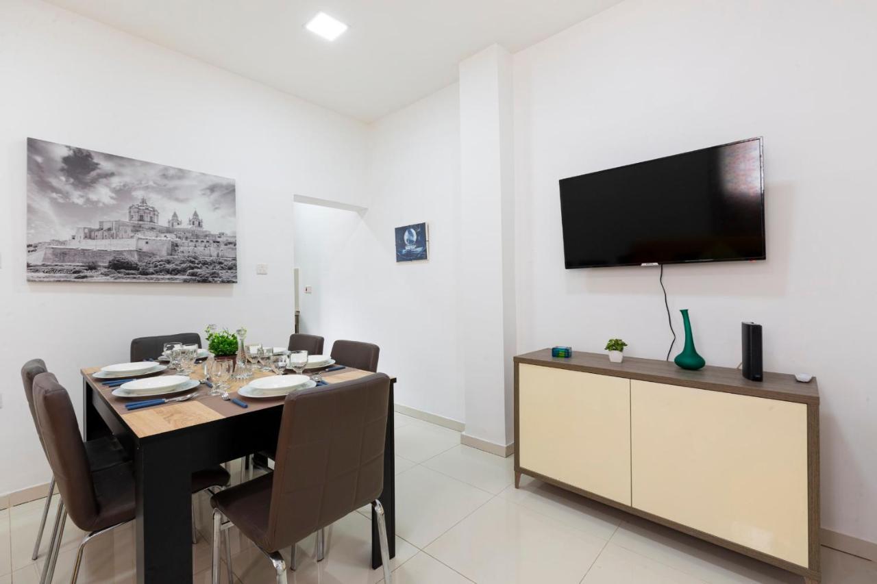 Brand New Apartment In Sliema 2 Min By The Sea-Hosted By Sweetstay Kültér fotó