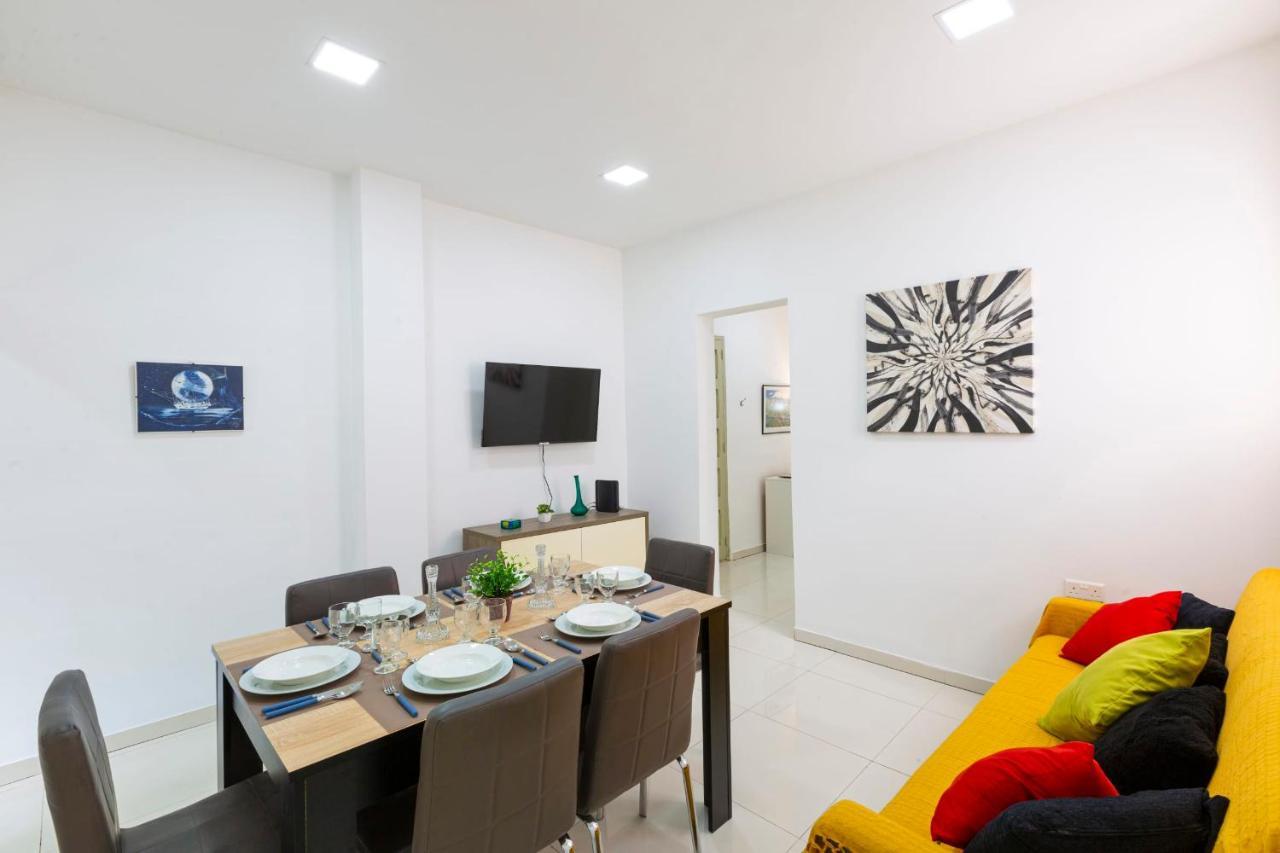 Brand New Apartment In Sliema 2 Min By The Sea-Hosted By Sweetstay Kültér fotó